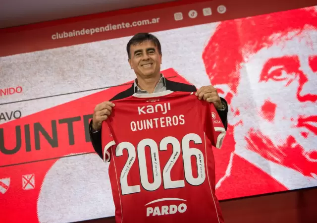 Presentaci�n de Gustavo Quinteros.