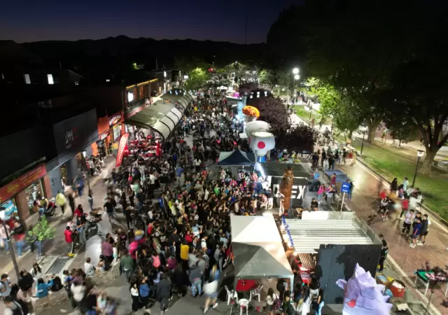 Los tradicionales kioscos de Maip� cumplen 40 a�os/ Fuente: Municipalidad de Maip�