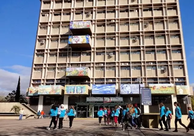 Amenaza de bomba en la municipalidad de Ciudad/ Fuente: web