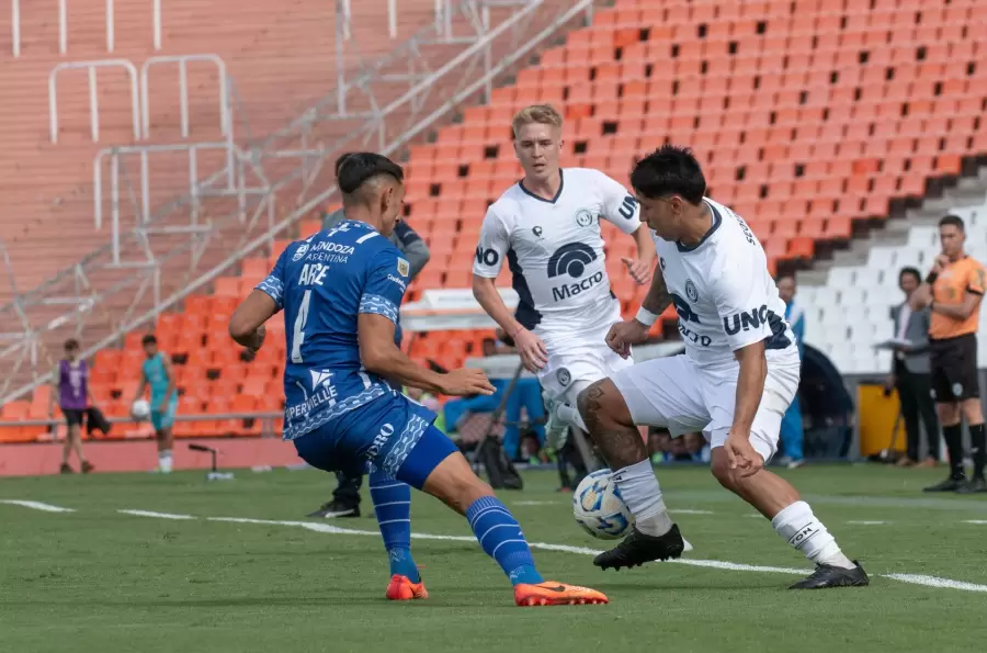 Independiente Rivadavia y Godoy Cruz jugar�nb en el Bautista Gargantini.