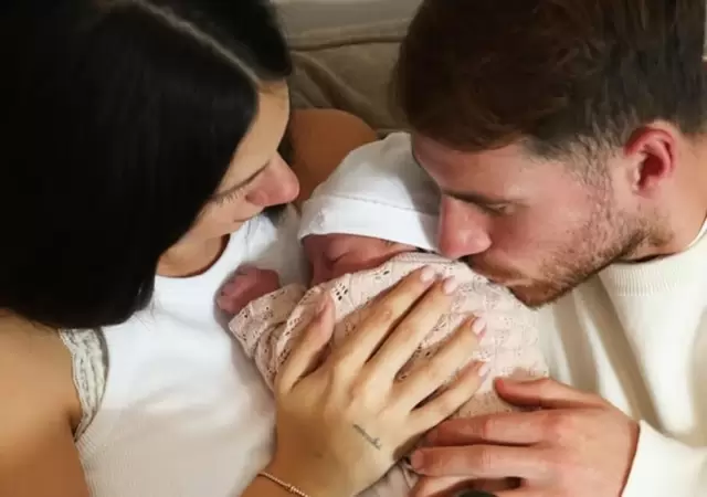 Ail�n, Alaia y Alexis. Tres A para todo un mundo de amor.