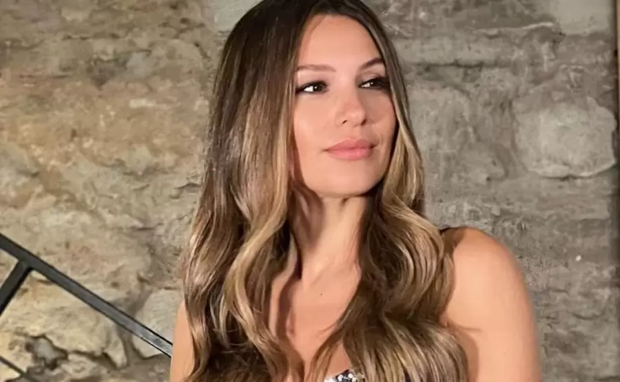 Pampita sufri� el saquero de su casa cuando estaba en Espa�a