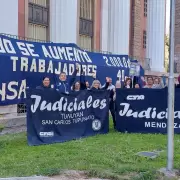 "Intentaron callar la protesta": Ricardo Babill�n denuncia represi�n en la marcha de judiciales de Mendoza