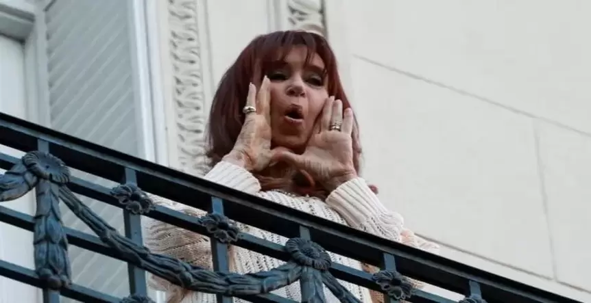 Cristina Kirchner reapareci� con sus cr�ticas habituales.