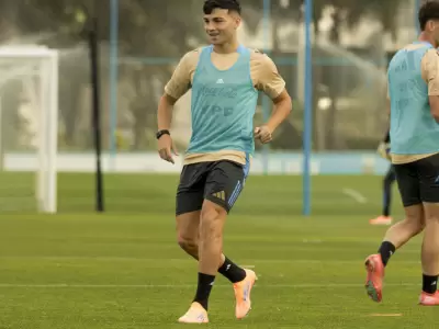 El plantel del Sub 20 viaj� por la tarde a Chile