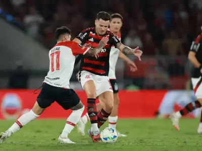 Estudiantes recibe a Flamengo.