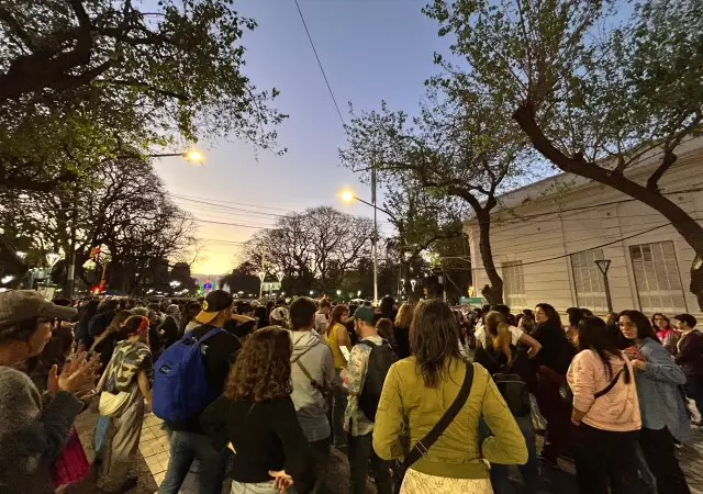 El colectivo Ni una Menos Mendoza march� en reclamo de justicia