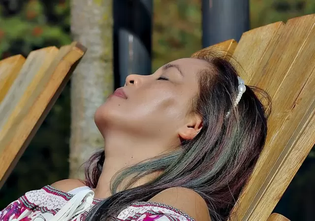 Toma nota de estos muy buenos consejos para disfrutar el sol sin da�ar la piel. /