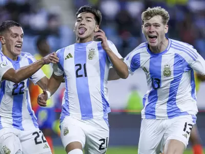 Ian Subiabre (21), una de las grandes promesas, usar� la camiseta n�mero 11 en el plantel de Diego Placente para el Mundial Sub 20 en Chile.