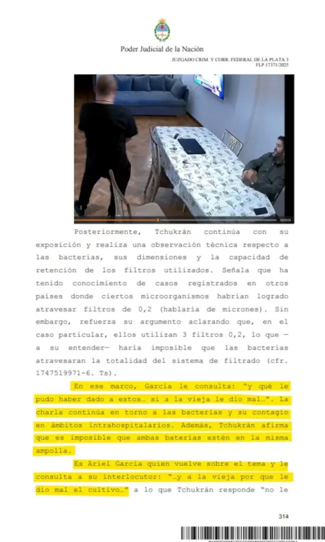 Extracto de una de las fojas del expediente, donde se detalla parte de las reuniones filmadas en la casa de Javier Tchukr�n.