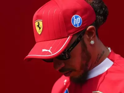 Lewis Hamilton cont� c�mo vive este duro momento en las redes.