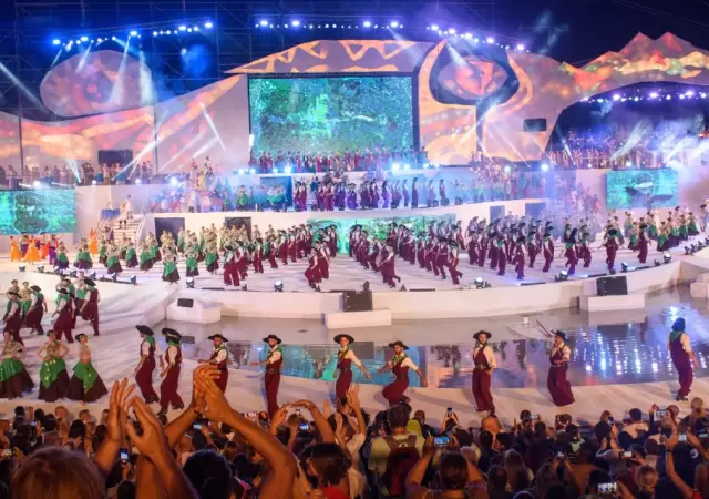 Atencin, artistas: abri la convocatoria para la Vendimia 2026 con ms de 700 puestos y estos son los sueldos