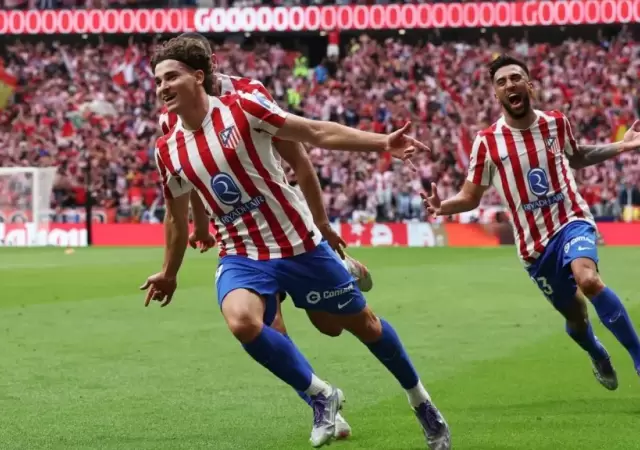 Juli�n �lvarez fue la gran figura de la goleada del Atl�tico ante el Madrid/ Fuente: X
