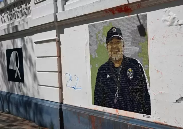 El mural del Diego, quien dirigi� al Tripero.