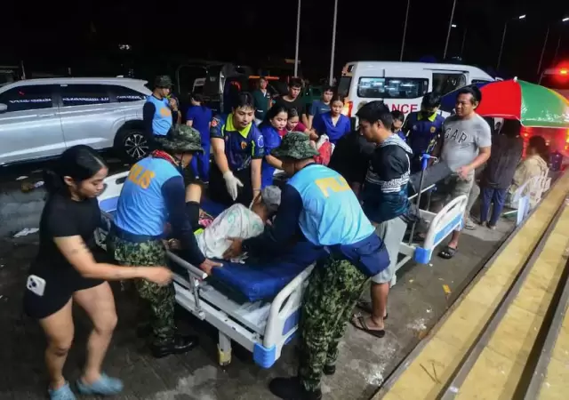 �Alarmante! Declaran estado de calamidad en Filipinas tras el terremoto 6,9 que ha causado al menos 60 muertos.