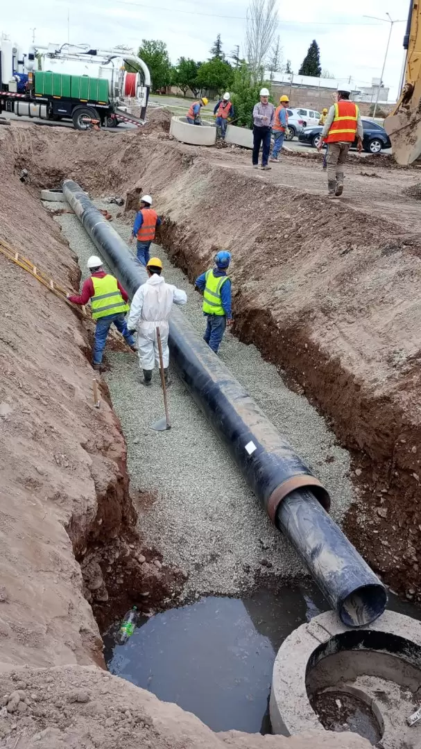 Arreglos por el socavon en el Acceso Sur/ Fuente: Municipalidad de Luj�n de Cuyo