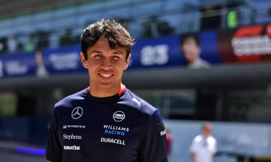 El traspaso de Alex Albon a Red Bull suena cada vez m�s fuerte/ Fuente: X
