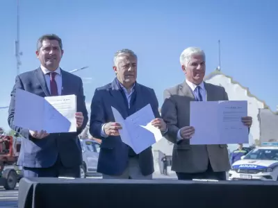 Los tres gobernadores impulsores del acuerdo