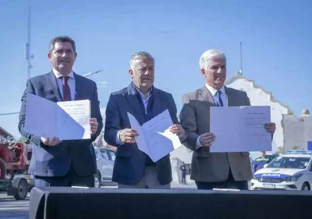 Los tres gobernadores impulsores del acuerdo
