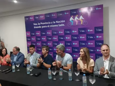 La Libertad Avanza + Cambia Mendoza presentaron a sus candidatos en un acto multitudinario