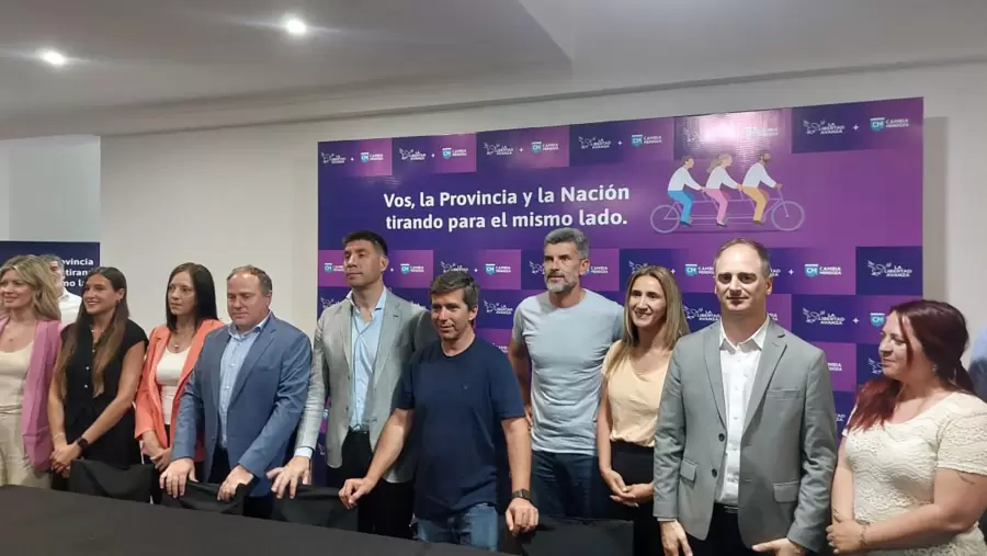 cambia8