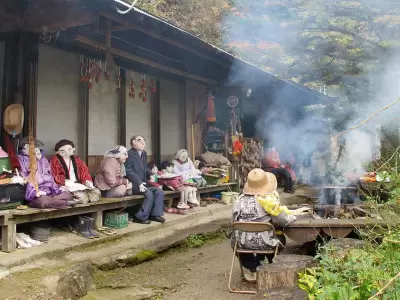 Una vivienda t�pica con la "familia" que la habita. (Foto: archivo web)