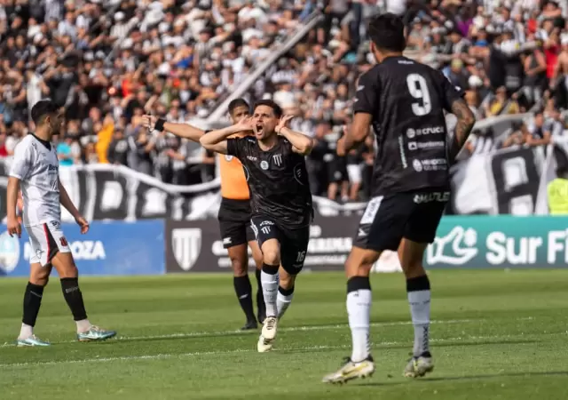 Gimnasia y Esgrima ante Defensores de Belgrano/ Gentileza: Prensa Gimnasia y Esgrima