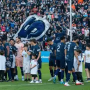 Independiente Rivadavia visita a Racing en el Cilindro: hora, TV y formaciones