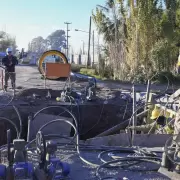 Aseguran que ya no se volcar�n l�quidos cloacales en el canal Pescara