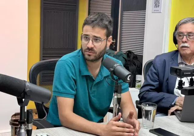 Emanuel Fugazotto en los estudios de C�rculo Pol�tico