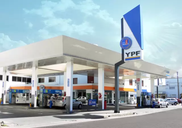Estaci�n de servicio YPF -