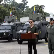 Tirotean el vehículo del presidente Noboa y se dispara la violencia en Ecuador
