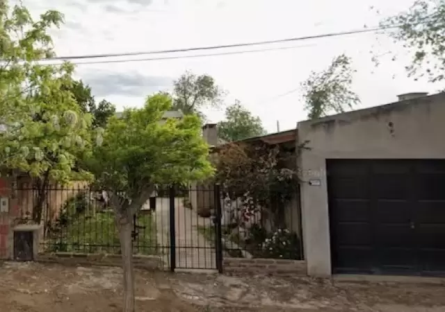 La casa donde fueron encontrados los cuerpos calcinados/ Fuente: Web