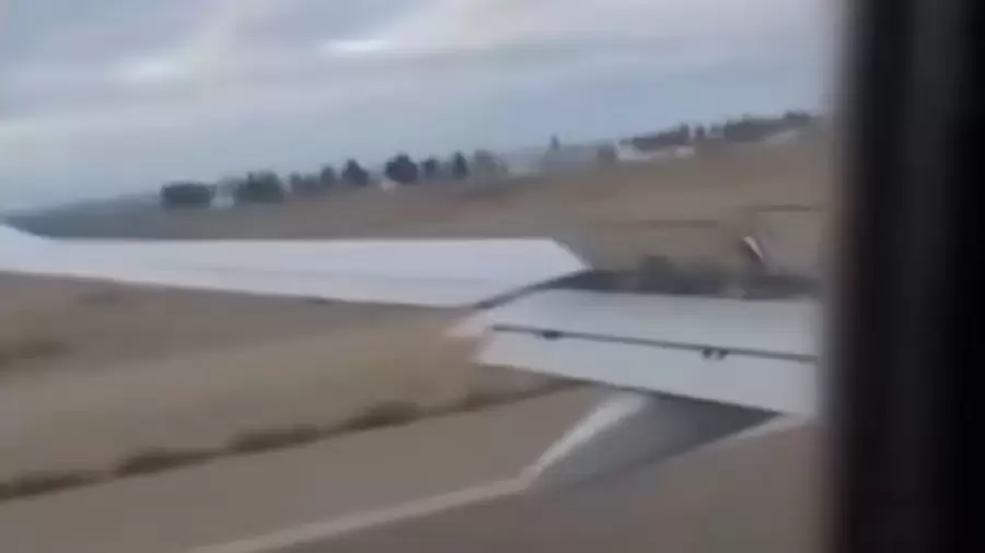 Las complicaciones con la aeronave obligaron a suspender las actividades hasta el mediod�a.