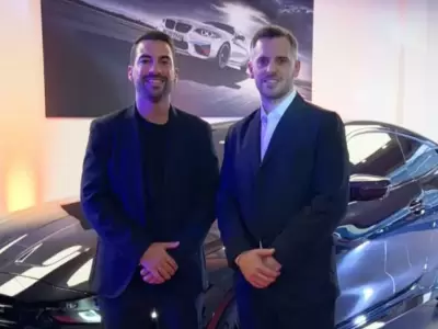Juli�n Santero y Kevin Candela, los pilotos de BMW para el TC.