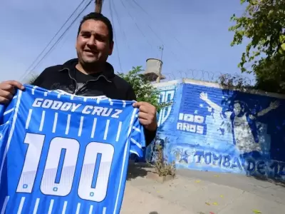 Daniel Tanque Gim�nez, �dolo del Tomba, aunque tambi�n jug� en la Lepra.