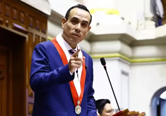 Jer� asume la presidencia tras la destituci�n de Boluarte y promete liderar un gobierno de transici�n hasta 2026.