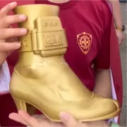 El regalo insólito que recibió Milei en Chaco y que se volvió el nuevo eslogan de campaña