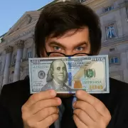 Economista sospecha que con el salvataje vuelve la convertivilidad