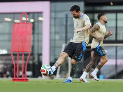 Lionel Messi volvi� a los entrenamientos con la Selecci�n.