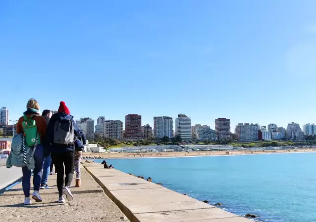"Lo m�s positivo fue reemplazar un feriado por un feriado largo" (H. Repucci)