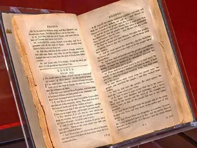 La "Biblia de los Esclavos". De ella quedan solamente dos ejemplares en todo el mundo.