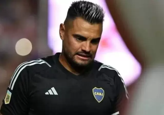 Chiquito Romero, a un paso de salir de Xeneize.