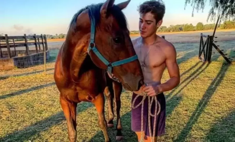 Franco Colapinto desde chico estuvo vinculado con los caballos/ Fuente: X