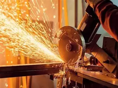 Industria