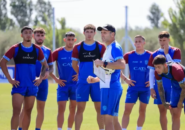 Godoy Cruz se juega mucho ante Lan�s.