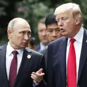 Trump habl� con Putin antes de recibir a Zelensky para negociar el plan de paz