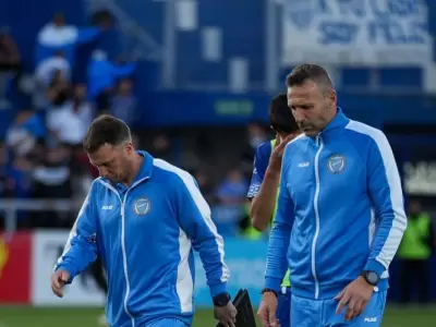 Walter Ribonetto qued� en la "cuerda floja" tras la derrota ante Lan�s/ Fuente: X