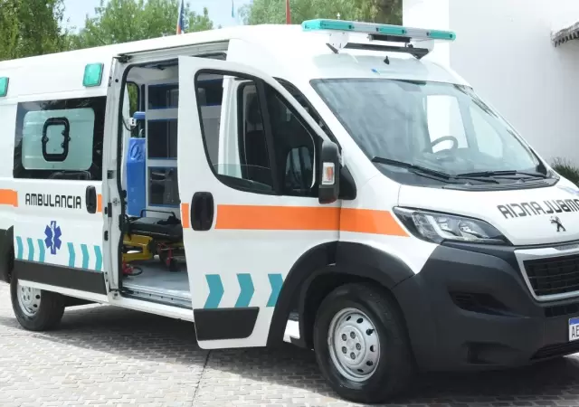 Efectivos policiales iniciaron maniobras de RCP hasta la llegada del Servicio de Emergencia Coordinado.