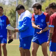 Omar Asad fue presentado oficialmente en Godoy Cruz y dirigi� su primera pr�ctica